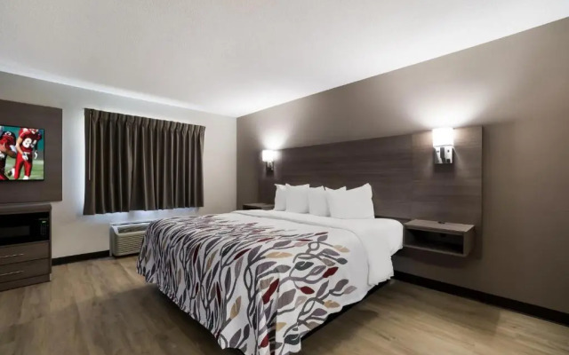 Super 8 by Wyndham Marston
