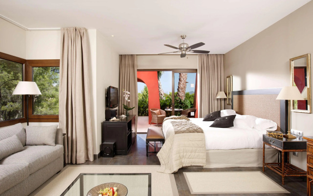 Asia Gardens Hotel &Thai Spa