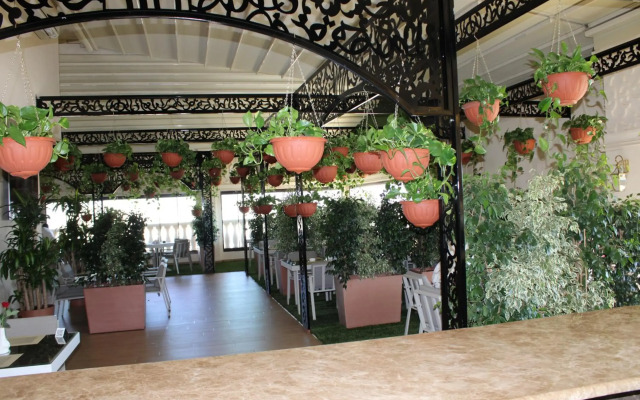 Remaj Hotel