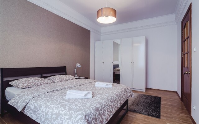 Premium Apartments Smolenskaya 6