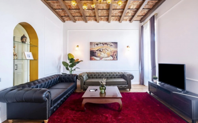 Missafir Historical and Central Flat in Beyoglu