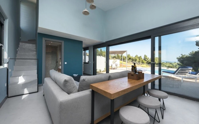 Theeta Thalassa Villa - Metamorfosi Halkidiki