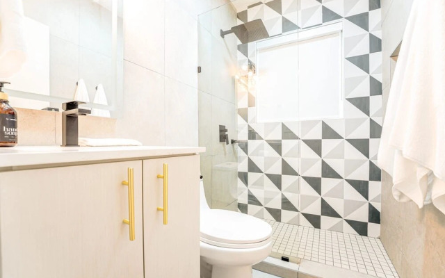 TWO Bedroom Apartment