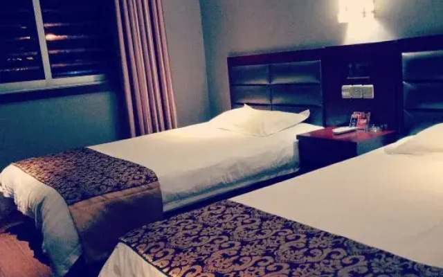Huilong Express Hotel (Lingbi South Station Branch)
