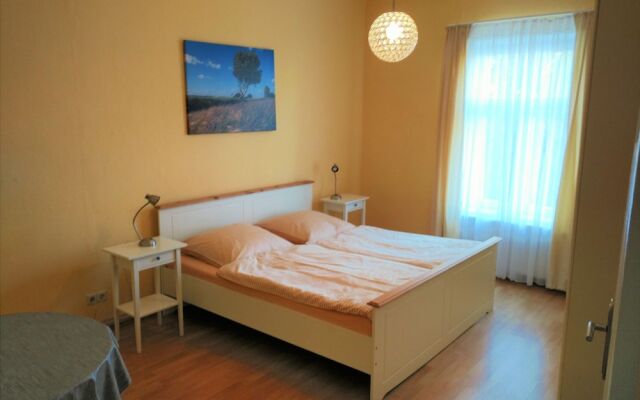 Modern Apartment in Stralsund near the Forest