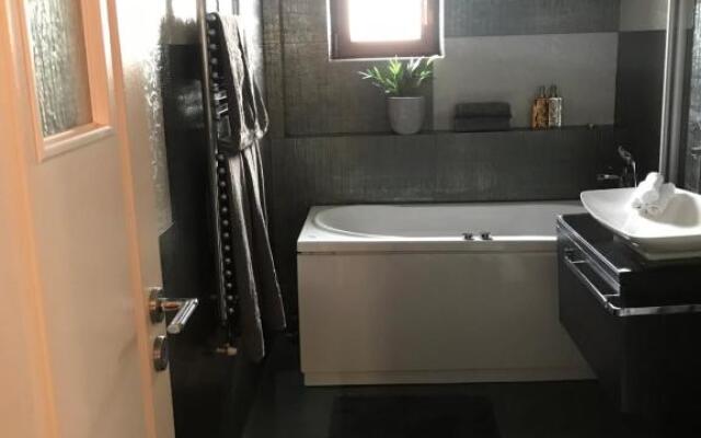 Goa Central apartament