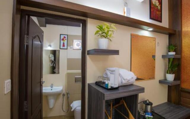 Gems 9 Airport Hotel