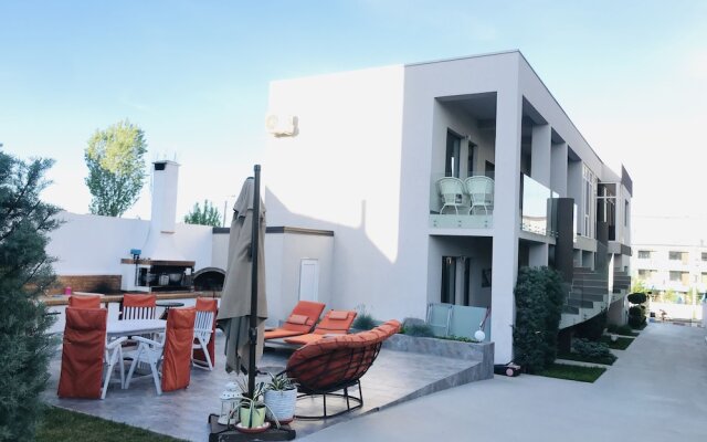 Studio Near the Beach