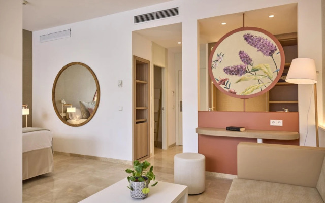 Eix Alzinar Mar Aparthotel