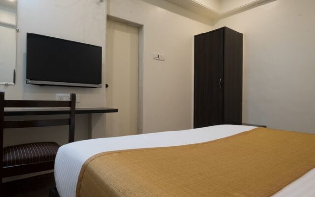 OYO 7537 Welcome Hotel