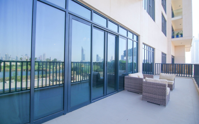 LuxBnB VidaResidences GolfCourseView3BDR