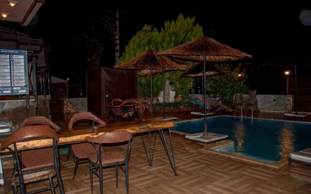 Aterna Hotel