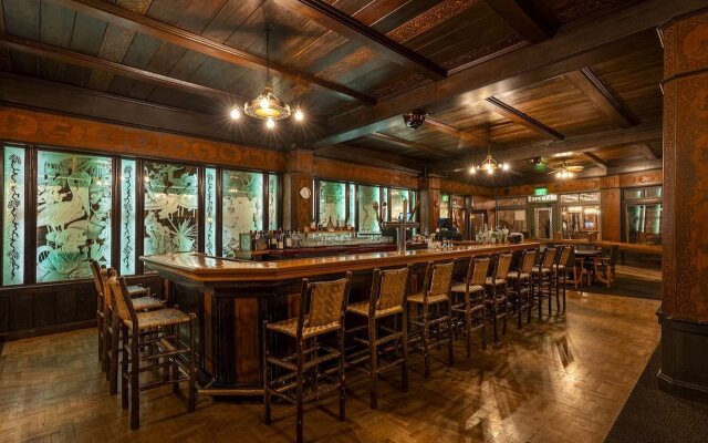 Old Faithful Inn — Inside the Park Hotel