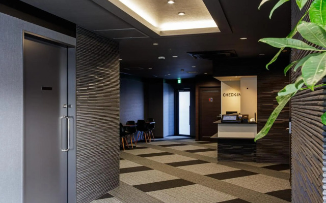 Reftel Osaka Itami Airport Hotel