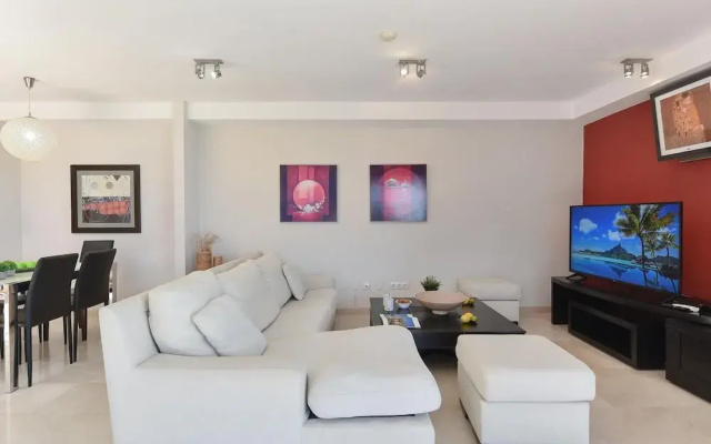 Bungalow With Communal Pool in Playa del Ingles