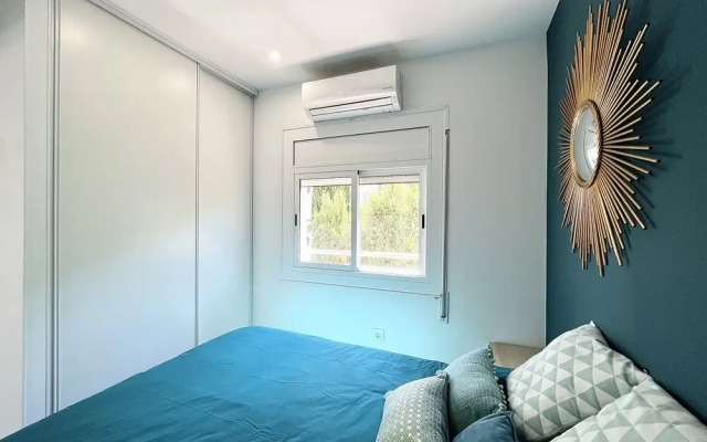 City-centre Apartment in Roses