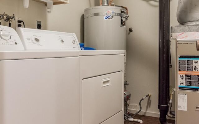 Snowcreek 613 Phase IV