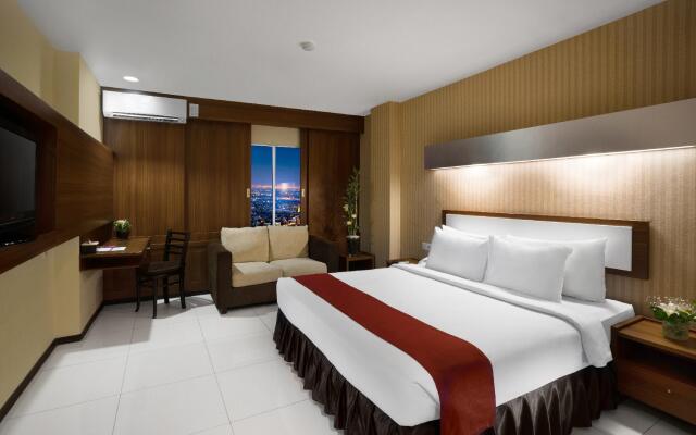 Garuda Plaza Hotel