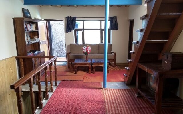Pinetree Camps Kasol