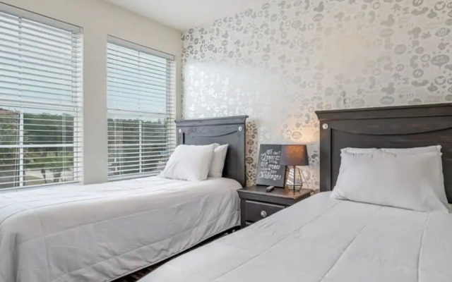 Remodeled Gem - Comfort and Location