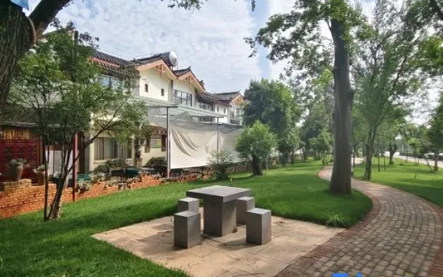 Tiandi Renhe Inn