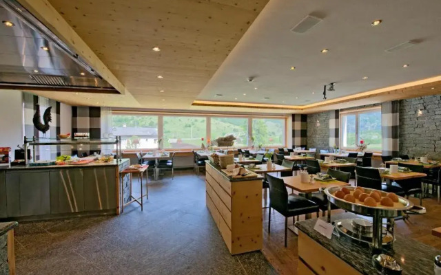 Hotel Crusch Alba