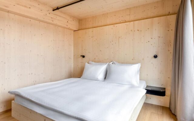 Numa Vienna Wood