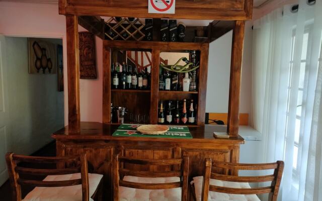 libra lodge