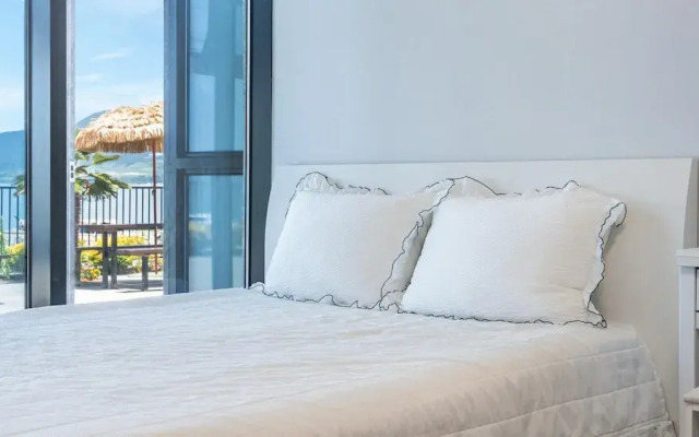 Yeosu Wayo Ocean View Pension
