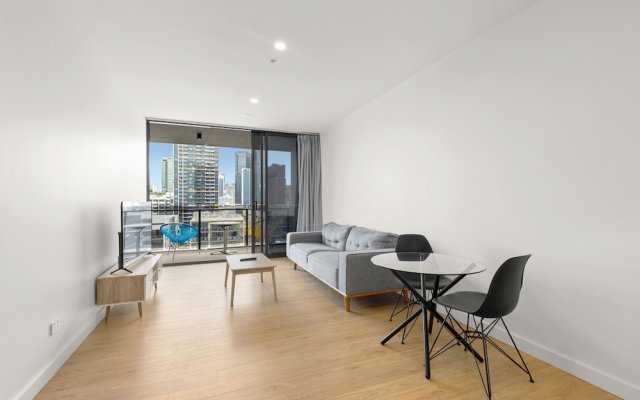 South Brisbane 2 Bedrooms Apartment with Free Parking by KozyGuru