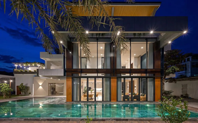 Glamorous getaway VILLA in Bien Hoa