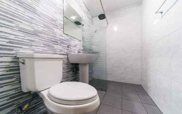 Jeju Gamsugul Pension