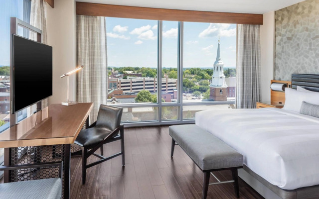 Lancaster Marriott at Penn Square
