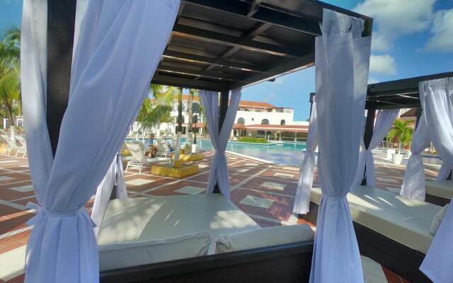 Cozumel Hotel & Resort, Trademark Collection by Wyndham