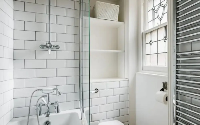Host Stay Brunswick Rest