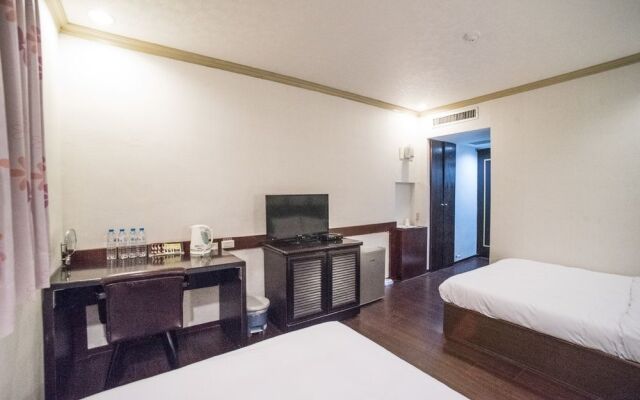 WL Hotel