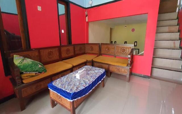 OYO 3969 Villa Bu Kris