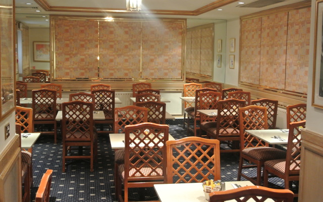 Norfolk Towers Paddington Hotel