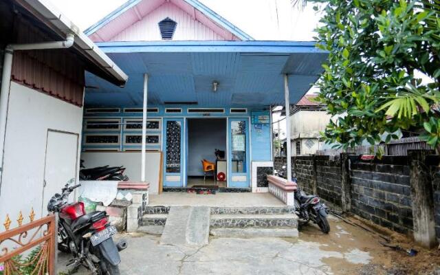 OYO 2197 Pulau Laut Guest House