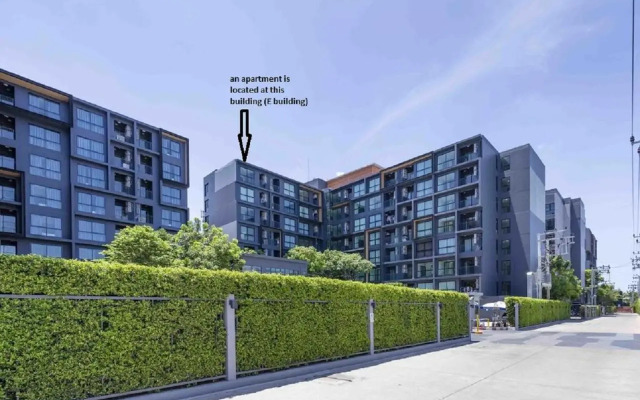 The Excel Groove Condo at Lasalle 52
