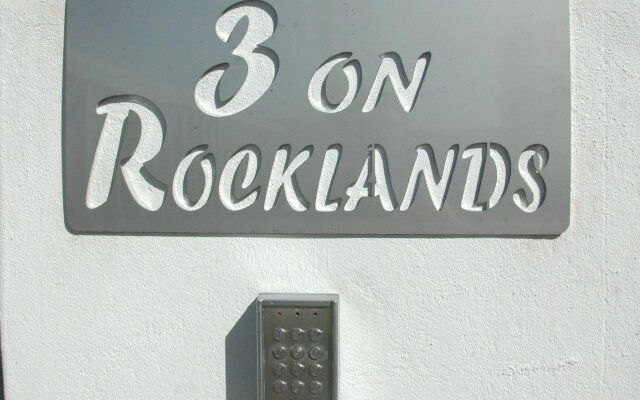 3 On Rocklands Accommodation
