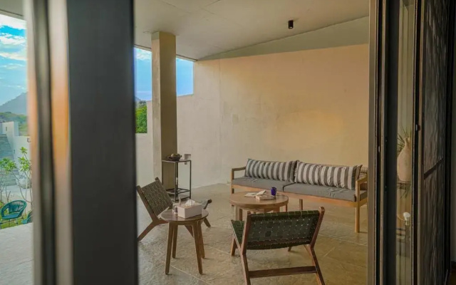 SaffronStays Villa Rohi