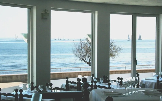 Rallye Hotel