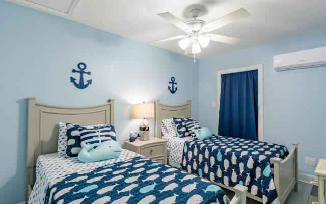 Upham Beach Inn