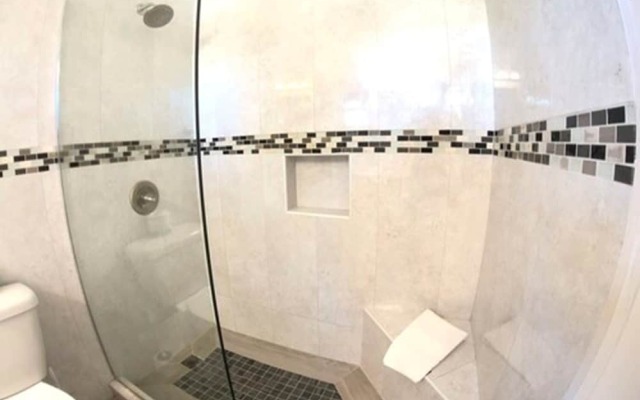 Dickenson Bay Oasis Antigua Village