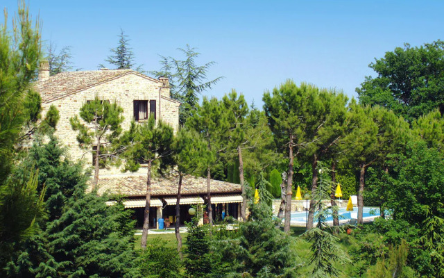 Apartment in Residence La Ginestra in Montelparo