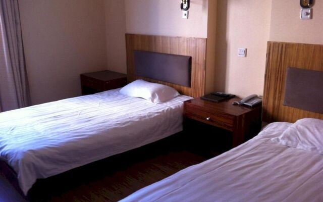 Yimin Business Hotel