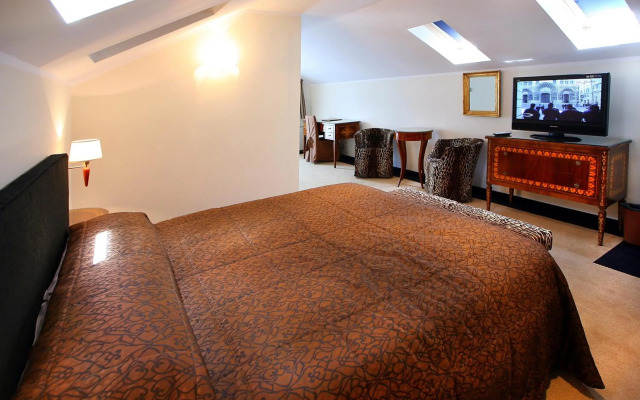 Vigo Hotel