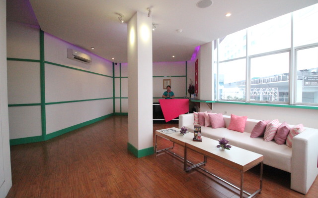 J Icon Hip Hotel