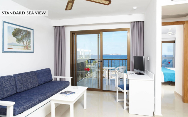 Nereida Aparthotel